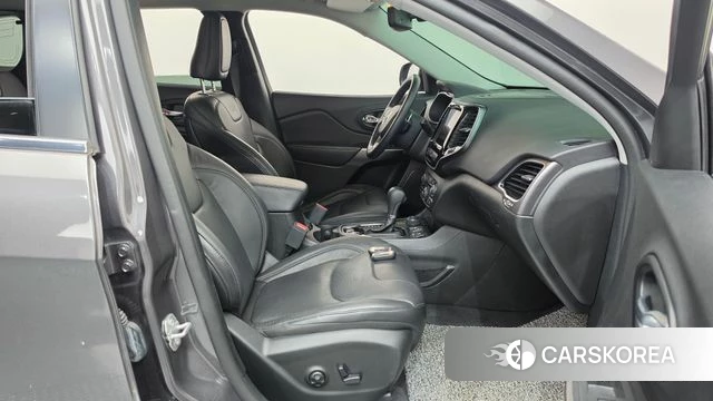 Jeep Cherokee (KL) 2020 Серый из Кореи, фото 2