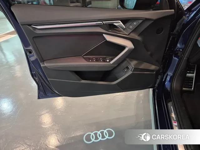 Audi A3 (8Y) 2025 Синий из Кореи, фото 2