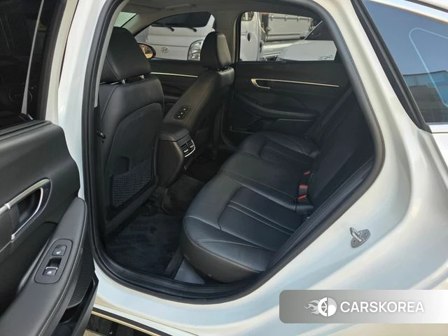 Hyundai Sonata D Edge (DN8) 2023 Белый из Кореи, фото 2