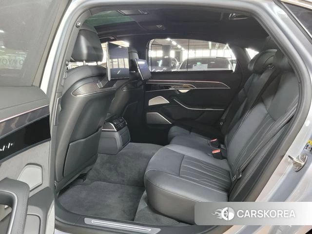 Audi A8 (D5) 2023 Серебряный из Кореи, фото 2