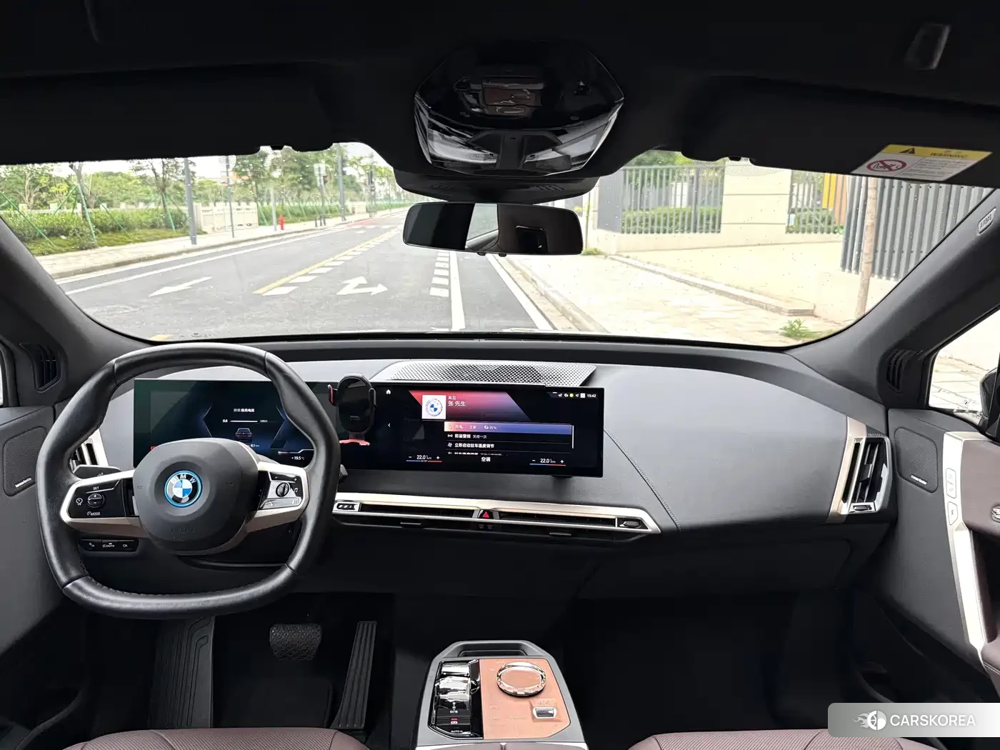 BMW iX 2023 Черный из Китая, фото 2
