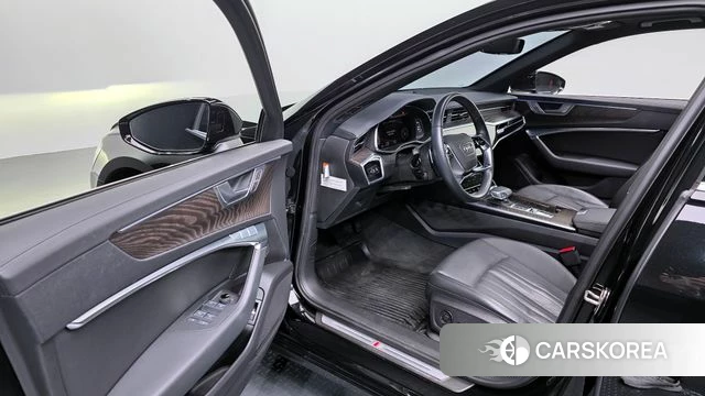 Audi A6 (C8) 2021 Черный из Кореи, фото 2