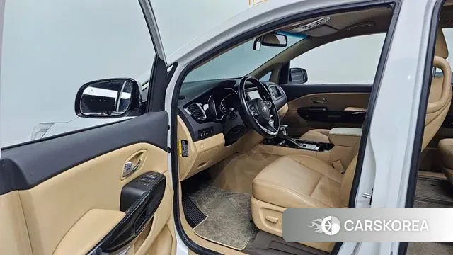 Kia The New Carnival 2020 Белый из Кореи, фото 2