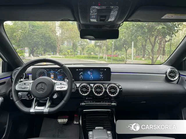 Mercedes-Benz Class A AMG (imported) 2022 Белый из Китая, фото 2