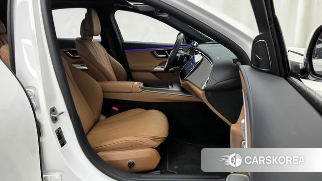 Mercedes-Benz E-Class W214 2025 Белый из Кореи, фото 2