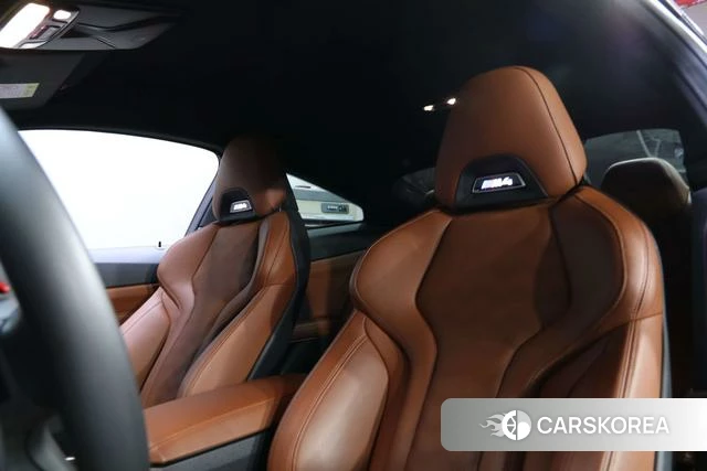 BMW M4 2024 Черный из Китая, фото 2