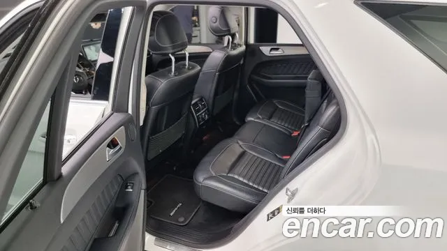 Mercedes-Benz GLE - Class W166 2018 Белый из Кореи, фото 2