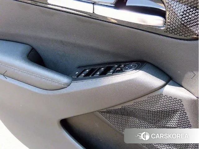 Kia Seltos 2020 Серый из Кореи, фото 2