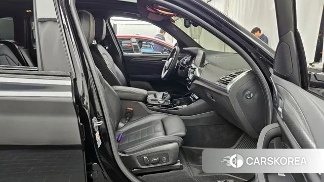 BMW X3 (G01) 2024 Черный из Кореи, фото 2