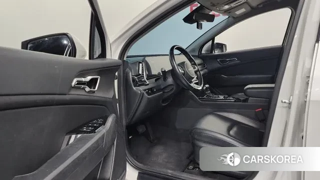 Kia Sportage 5th Generation 2022 Белый из Кореи, фото 2