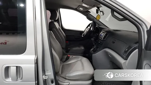 Hyundai The New Grand Starex 2019 Серебряный из Кореи, фото 2