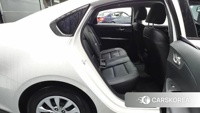 Kia Come New K3 2021 Белый из Кореи, фото 2