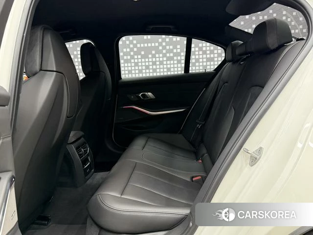 BMW M3 2025 Белый из Китая, фото 2