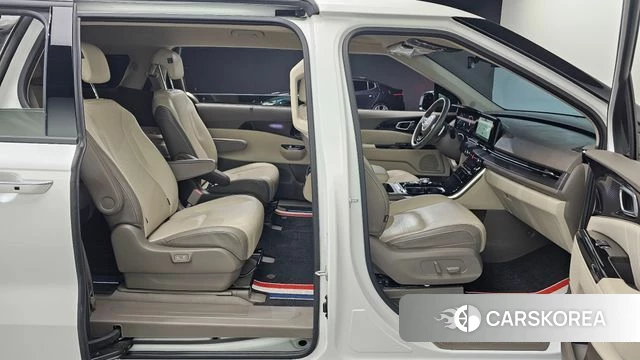 Kia Carnival 4th generation 2022 Белый из Кореи, фото 2