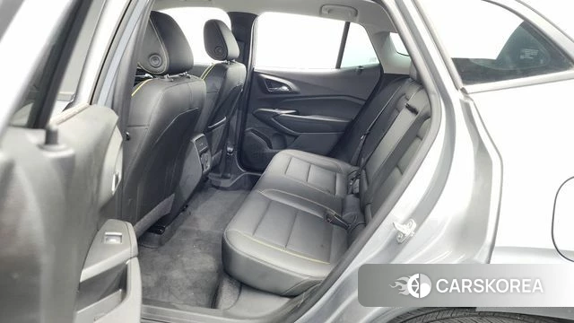 Chevrolet (GM Daewoo) Trax Crossover 2024 Серый из Кореи, фото 2