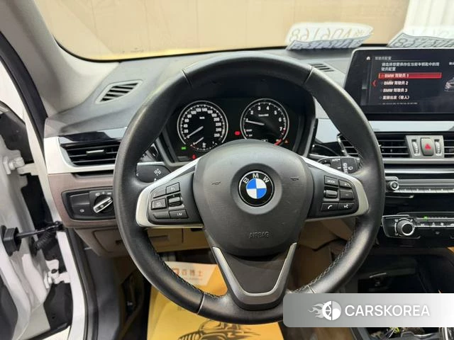 BMW X1 2022 Белый из Китая, фото 2