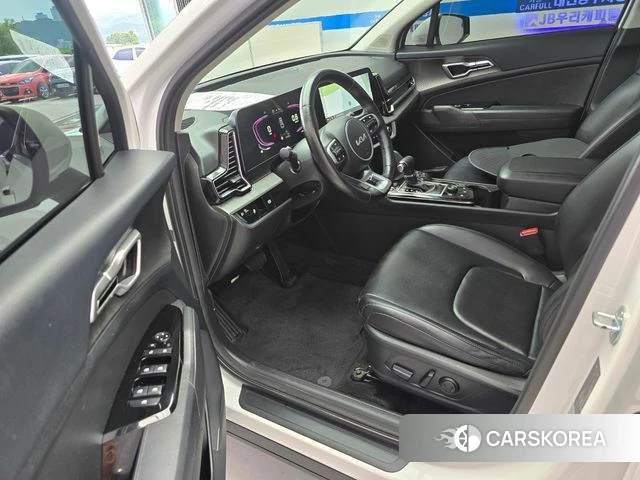 Kia Sportage 5th Generation 2022 Белый из Кореи, фото 2