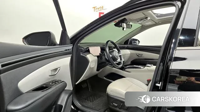 Hyundai Tucson (NX4) 2020 Черный из Кореи, фото 2