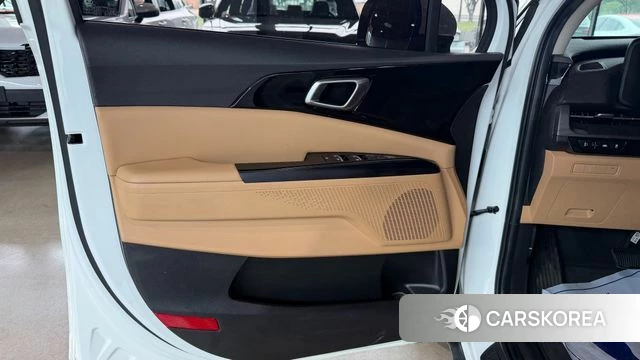 Kia Carnival 4th generation 2022 Белый из Кореи, фото 2