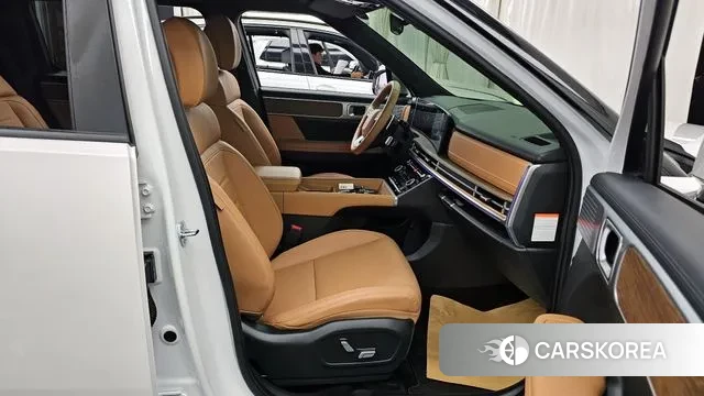 Hyundai Santa Fe (MX5) 2025 Белый из Кореи, фото 2