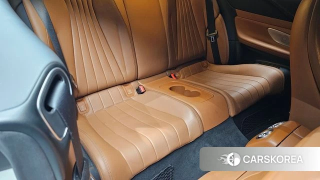 Mercedes-Benz E-Class W213 2019 Белый из Кореи, фото 2