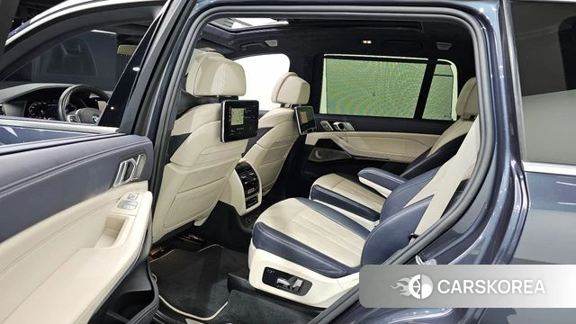 BMW X7 (G07) 2021 Серый из Кореи, фото 2