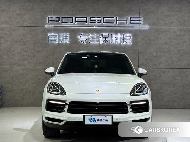 Porsche Cayenne Coupé E-Hybrid 2021 Белый из Китая, фото 2