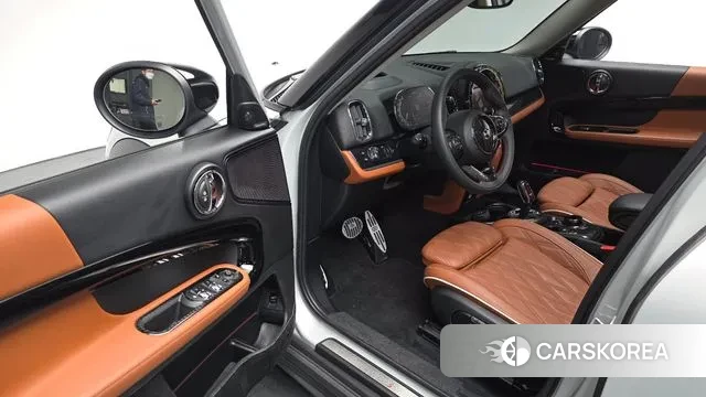Mini Cooper S Countryman 2021 Серебряный из Кореи, фото 2