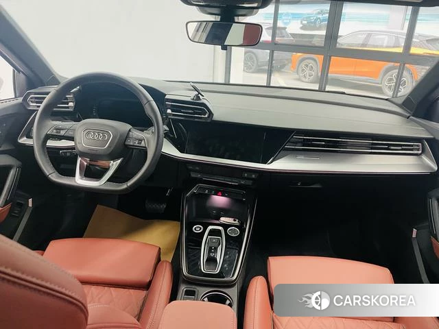 Audi A3 2025 Белый из Китая, фото 2