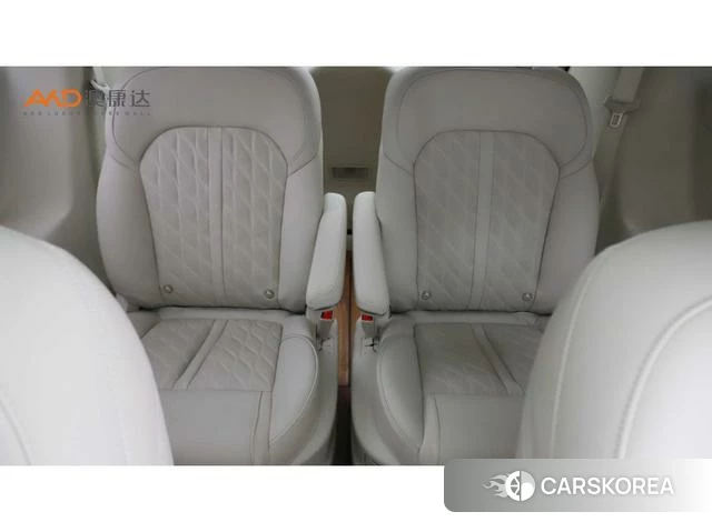Buick GL8 2021 Красный из Китая, фото 2