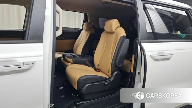 Kia Carnival 4th generation 2022 Белый из Кореи, фото 2