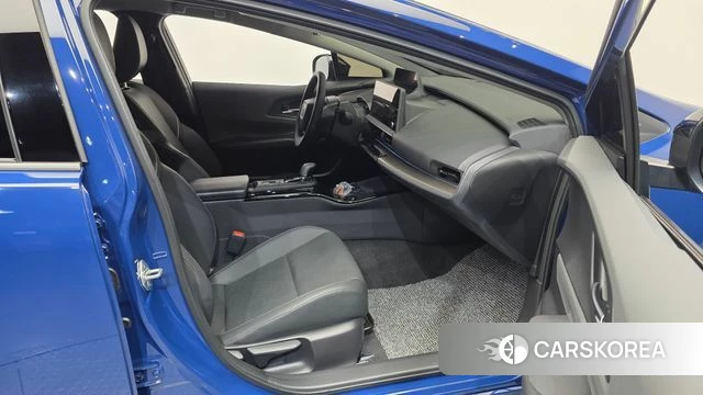 Toyota Prius 5th Generation 2024 Синий из Кореи, фото 2