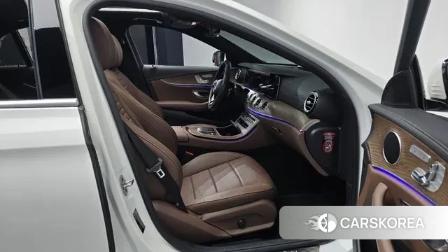 Mercedes-Benz E-Class W213 id 3487617 из Кореи 2