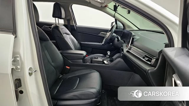 Kia Sportage 5th Generation 2021 Белый из Кореи, фото 2