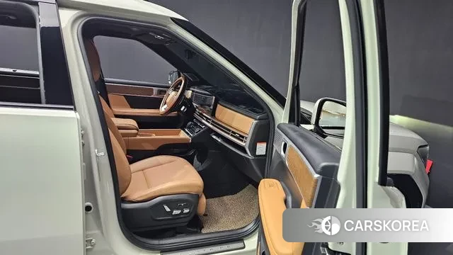 Hyundai Santa Fe (MX5) 2023 Жемчужный цвет из Кореи, фото 2