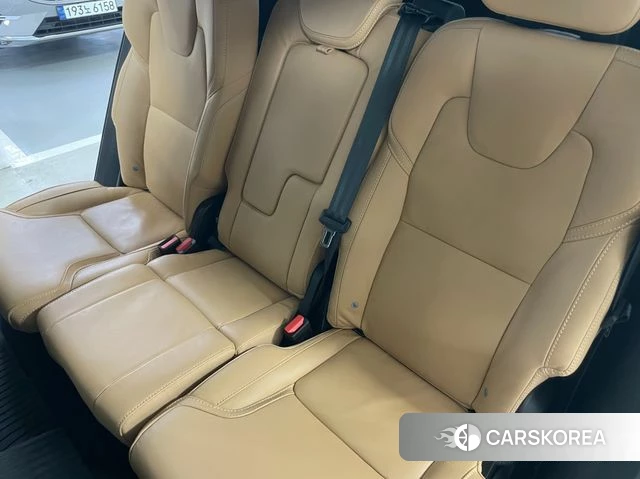 Volvo XC90 second Generation 2024 Белый из Кореи, фото 2