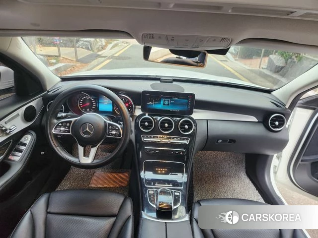 Mercedes-Benz C-Class W205 2020 Белый из Кореи, фото 2