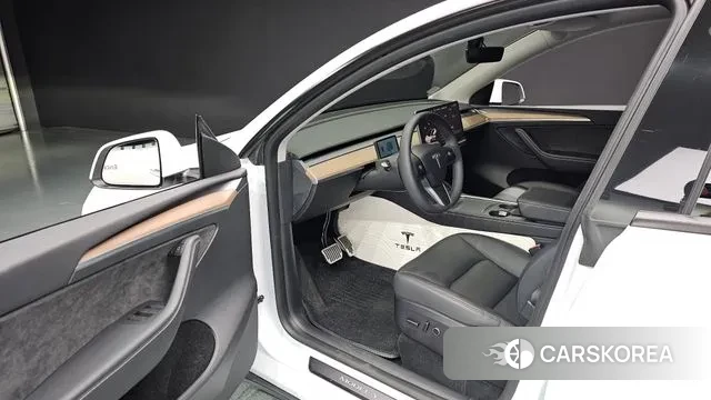 Tesla Model Y id 2884005 из Кореи 2