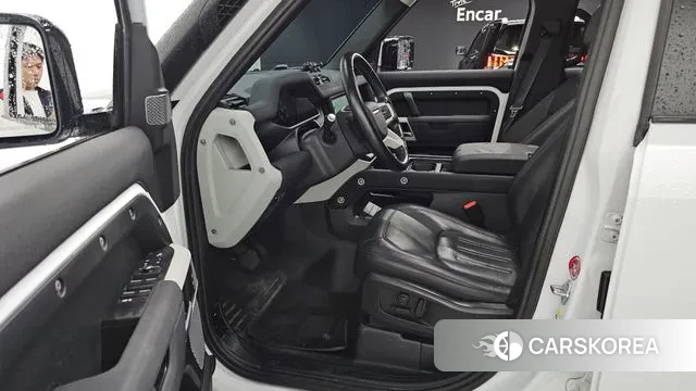 Land Rover Defender (L663) 2021 Белый из Кореи, фото 2