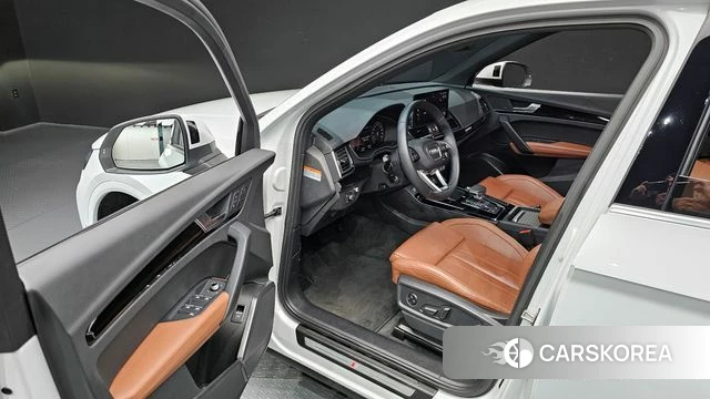Audi Q5 (FY) 2021 Белый из Кореи, фото 2