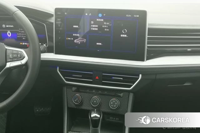 Volkswagen Sagitar 2024 Белый из Китая, фото 2