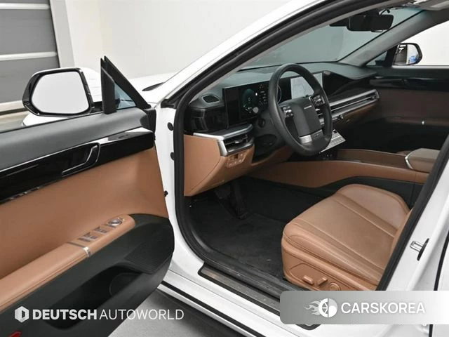Hyundai Grandeur Hybrid (GN7) 2023 Белый из Кореи, фото 2