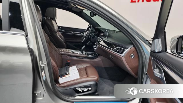 BMW 7 Series (G11) 2022 Серый из Кореи, фото 2