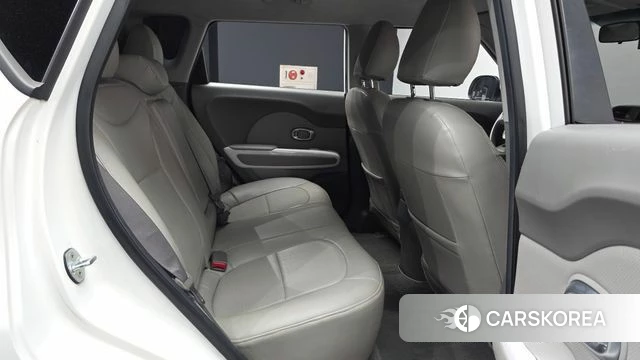 Kia Soul EV 2018 Белый из Кореи, фото 2