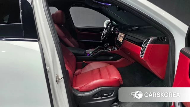 Porsche Cayenne (PO536) 2022 Белый из Кореи, фото 2