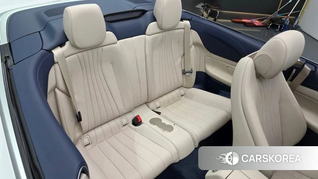 Mercedes-Benz E-Class W213 2021 Белый из Кореи, фото 2