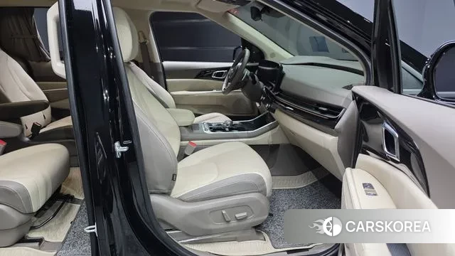 Kia The New Carnival 4th Generation 2024 Черный из Кореи, фото 2