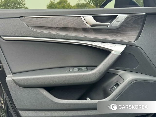 Audi A6L 2024 Черный из Китая, фото 2