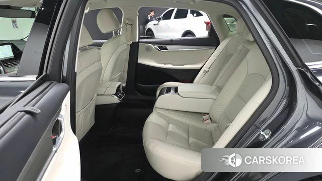 Hyundai The New Grandeur IG Hybrid 2022 Серый из Кореи, фото 2