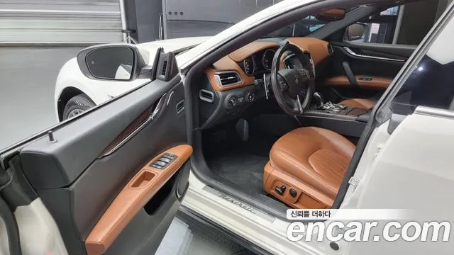 Maserati Ghibli 2018 Белый из Кореи, фото 2